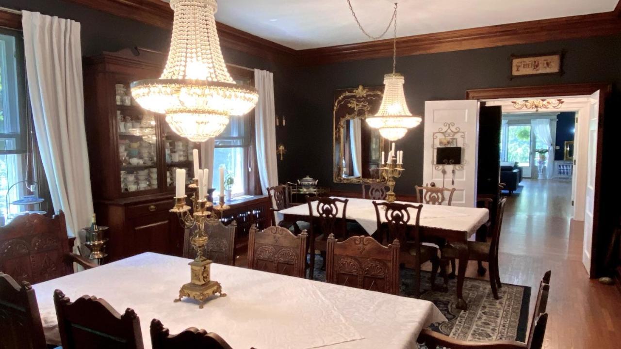 Clonmel Castle 호텔 포트 도버 외부 사진